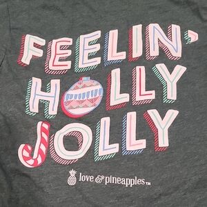 Love & Pineapples Feelin- Holly Jolly Graphic Tee Size Small